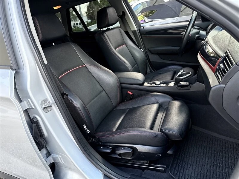 2015 BMW E84 X1 - Image 10 of 21