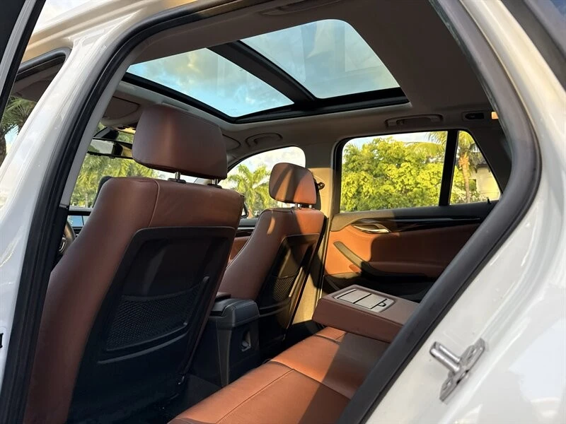 2015 BMW E84 X1 - Image 12 of 21