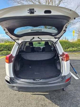 2015 Toyota RAV4 4th Gen - Image 8 of 11