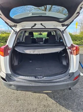 2015 Toyota RAV4 4th Gen - Image 9 of 11