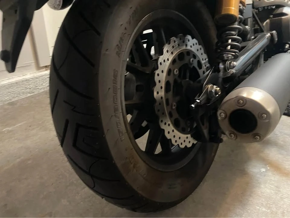 2015 Yamaha - Image 4 of 8