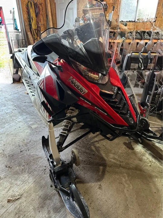 2015 Yamaha SR - Image 3 of 9