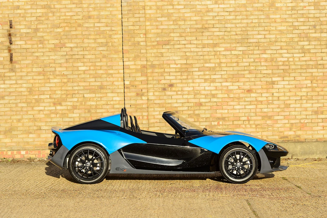 2015 Zenos - Image 11 of 31