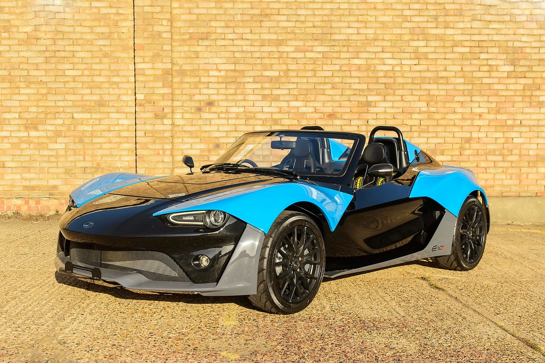 2015 Zenos - Image 31 of 31