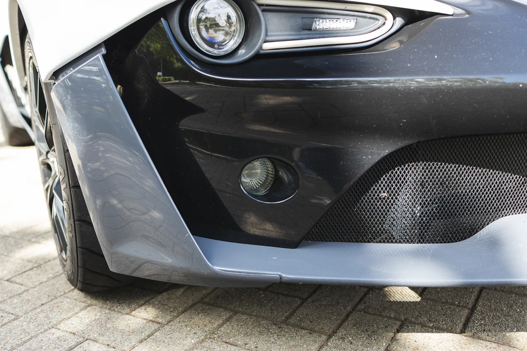 2015 Zenos - Image 22 of 31