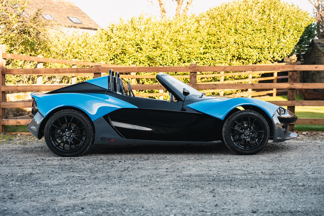 2015 Zenos - Image 8 of 31