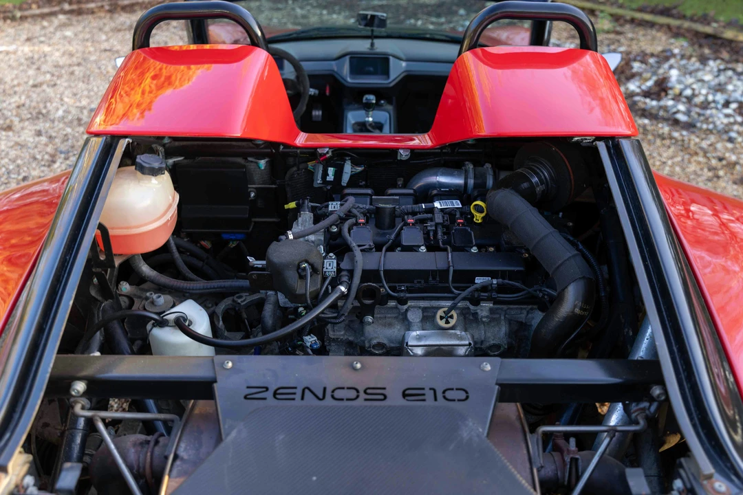 2015 Zenos - Image 6 of 21