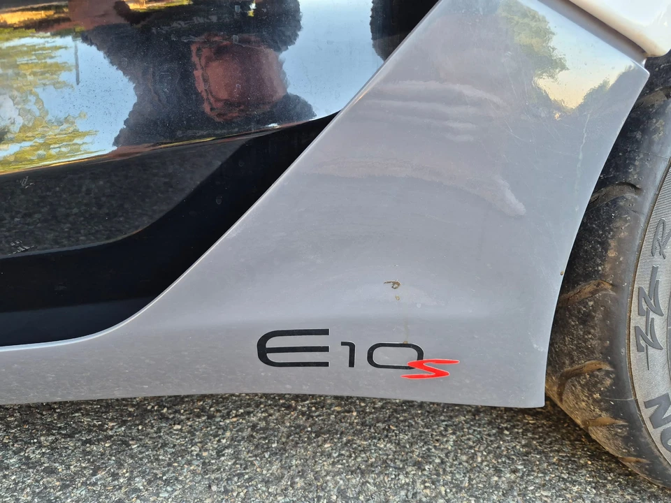 2015 Zenos - Image 17 of 31