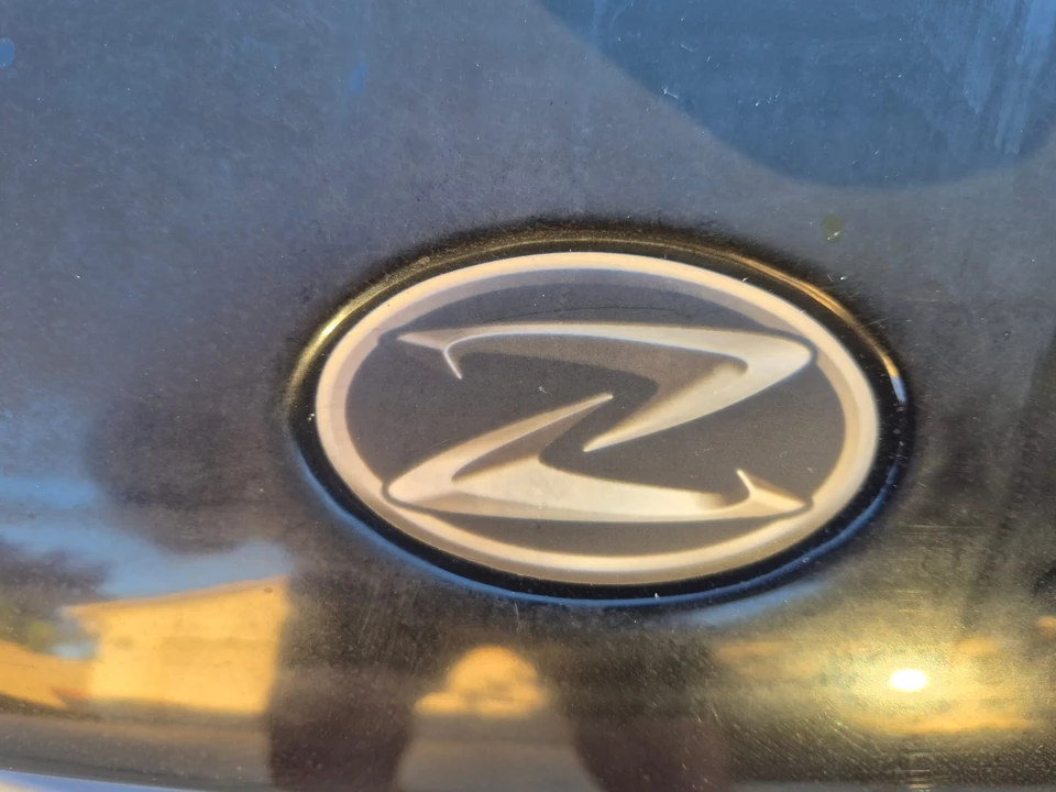 2015 Zenos - Image 19 of 31