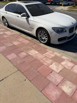 2015 BMW 750Li M Package