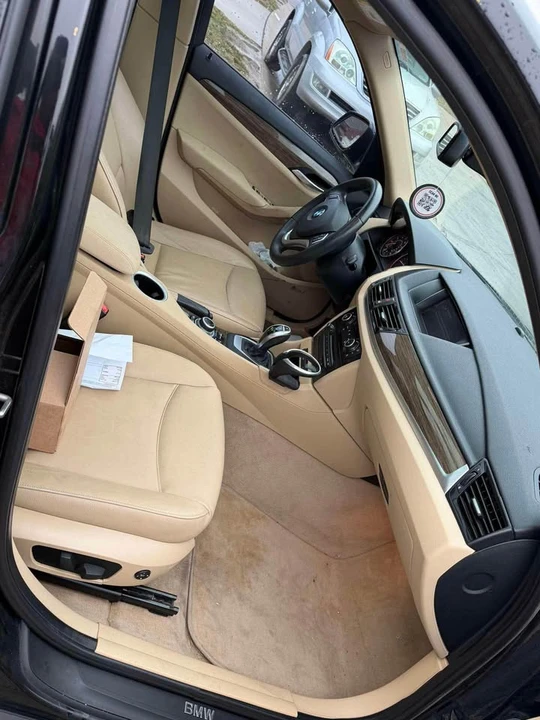 2015 BMW E84 X1 - Image 7 of 10
