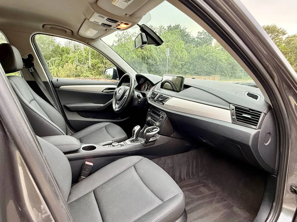 2015 BMW E84 X1 - Image 10 of 14