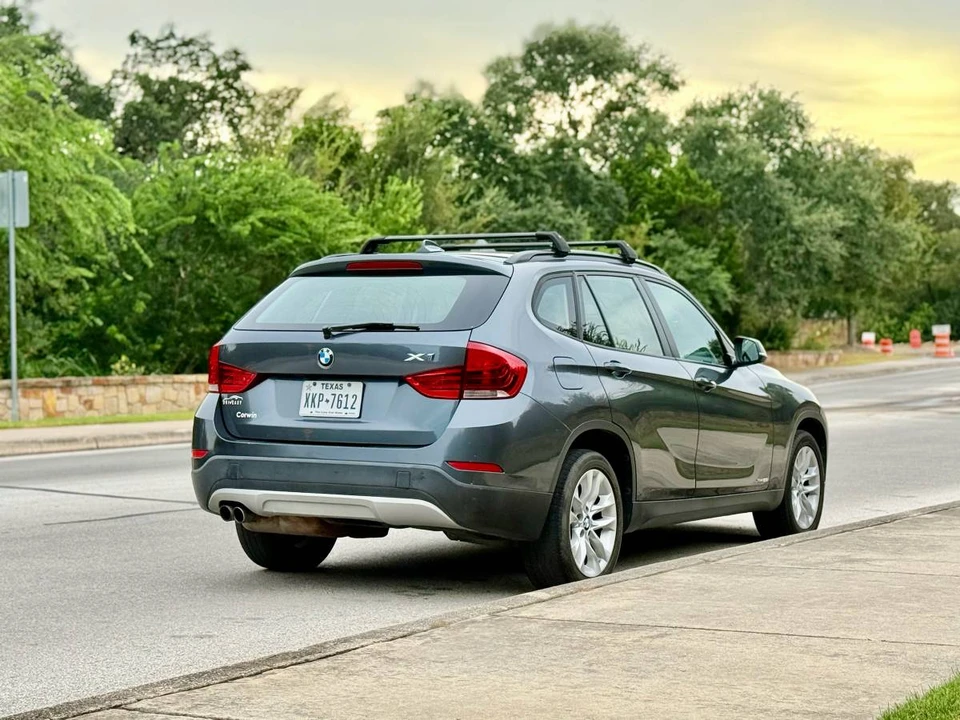2015 BMW E84 X1 - Image 9 of 14