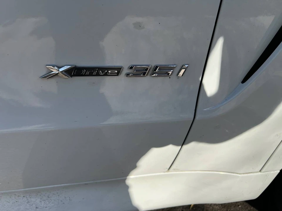 2015 BMW F15 X5 - Image 13 of 24