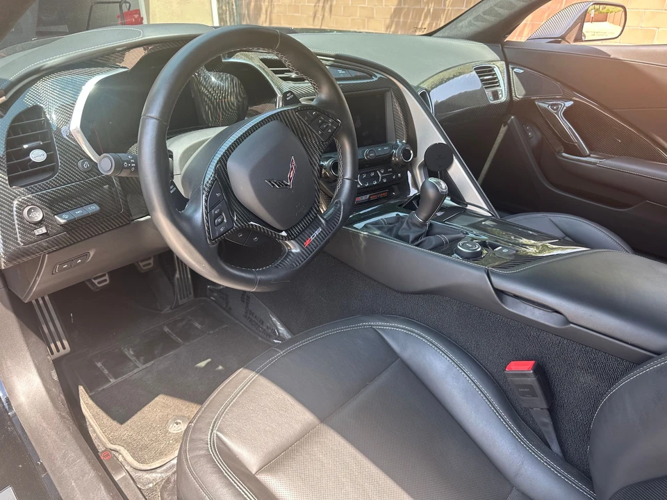 2015 Chevrolet Corvette C7 Z06 - Image 6 of 12