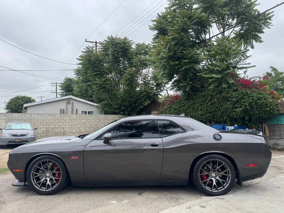 2015 Dodge Challenger - Image 6 of 22