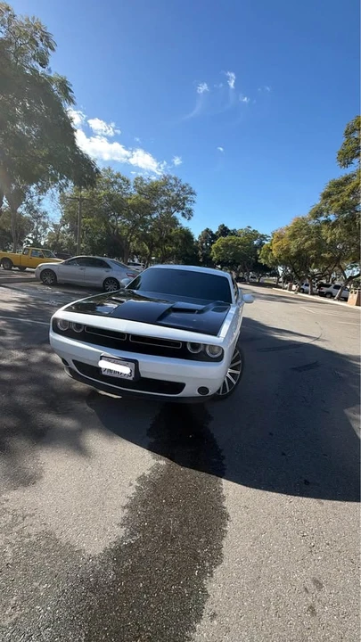 2015 Dodge Challenger 3rd Gen - Image 2 of 9