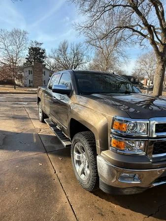 2015 Chevrolet Silverado 2nd Gen - Image 2 of 15