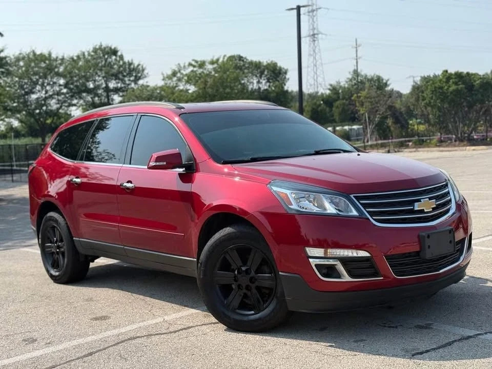 2015 Chevrolet Traverse - Image 2 of 8