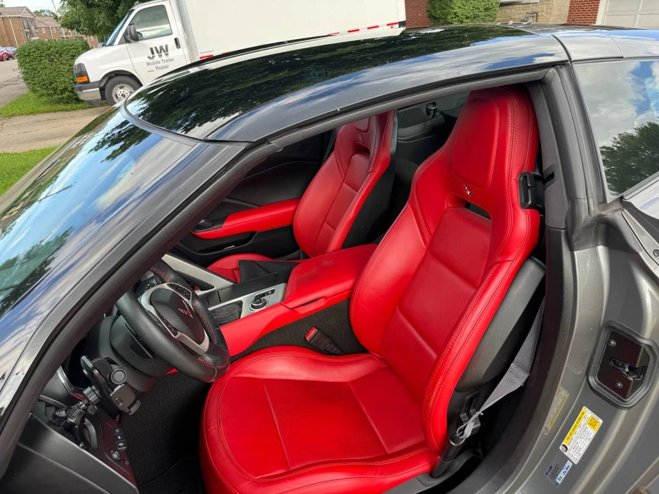 2015 Chevrolet Corvette C7 - Image 6 of 8