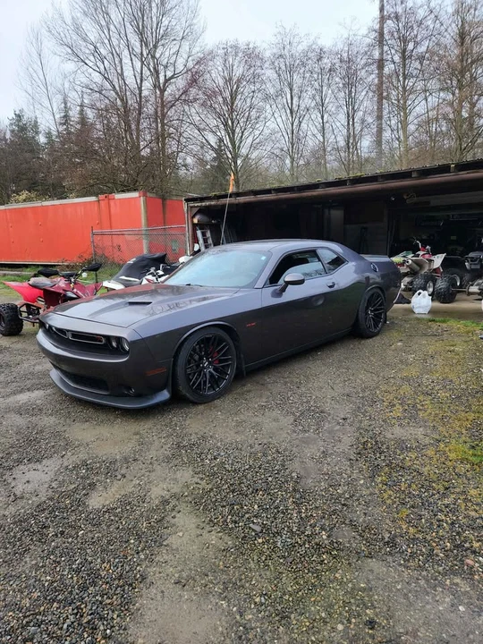 2015 Dodge Challenger 3rd Gen - Image 2 of 7