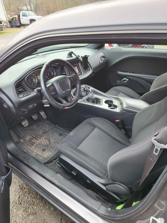 2015 Dodge Challenger 3rd Gen - Image 5 of 7