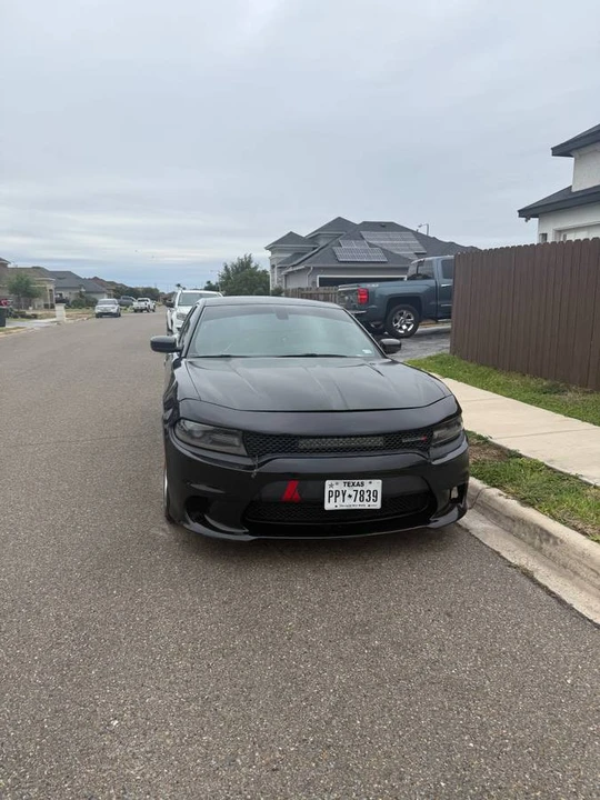 2015 Dodge Charger 7th Gen - Image 3 of 15
