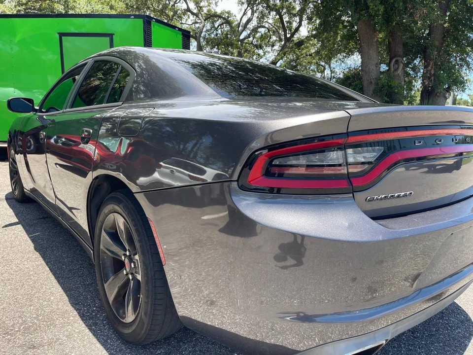 2015 Dodge Charger 7th Gen - Image 2 of 10