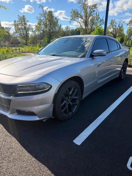 2015 Dodge Charger 7th Gen - Image 2 of 10