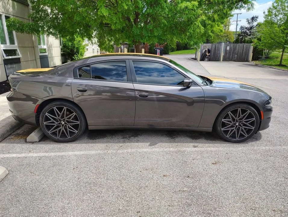 2015 Dodge Charger 6th Gen - Image 2 of 10