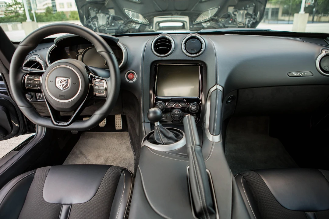 2015 Dodge Viper 5th Gen - Image 11 of 13