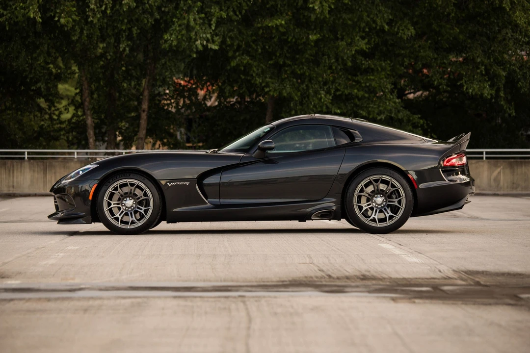 2015 Dodge Viper 5th Gen - Image 8 of 13