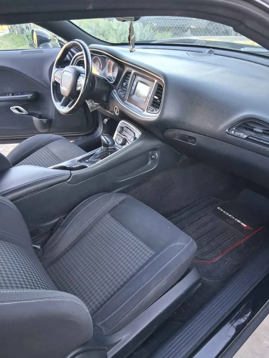 2015 Dodge Challenger 3rd Gen - Image 7 of 8