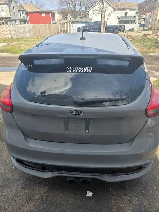 2015 Ford Focus 3rd Gen - Image 2 of 5