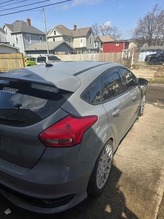 2015 Ford Focus 3rd Gen - Image 4 of 5