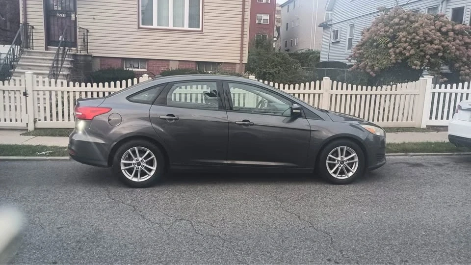 2015 Ford Focus 3rd Gen - Image 3 of 10