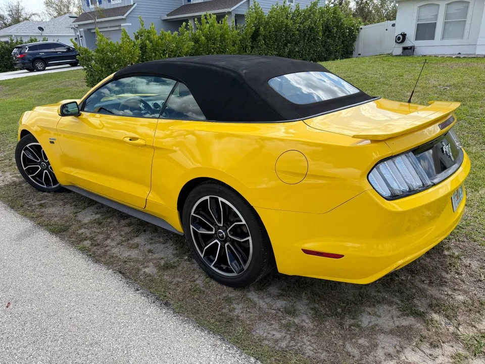 2015 Ford S550 Mustang - Image 2 of 10