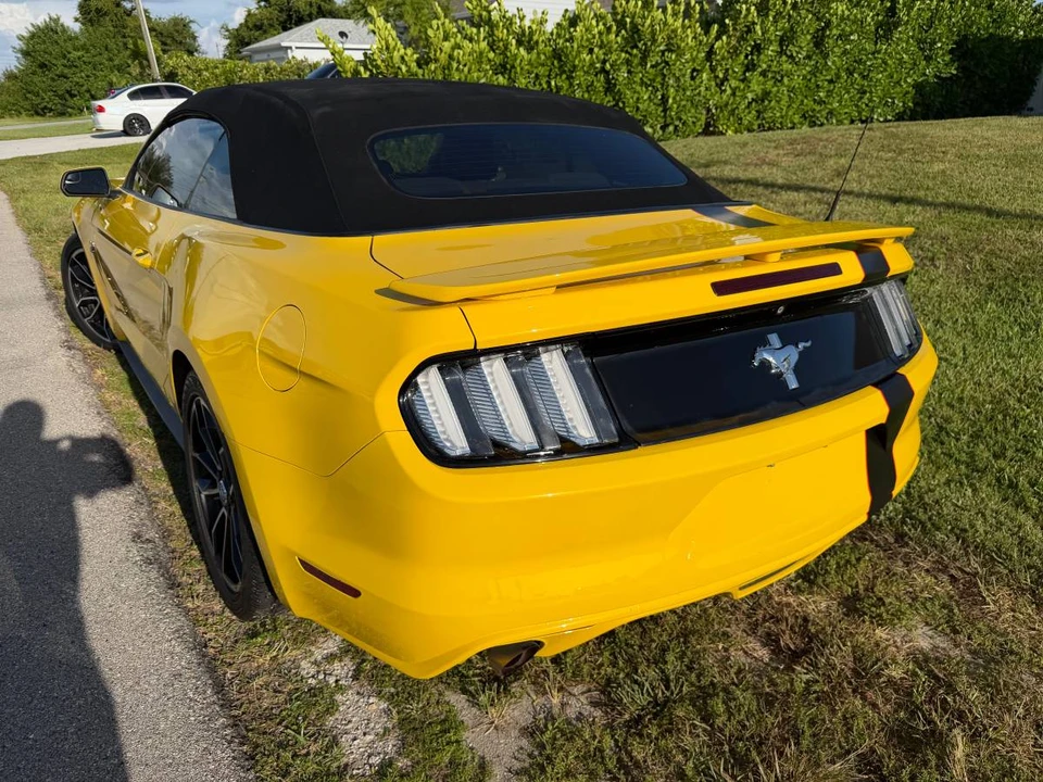 2015 Ford S550 Mustang - Image 2 of 9