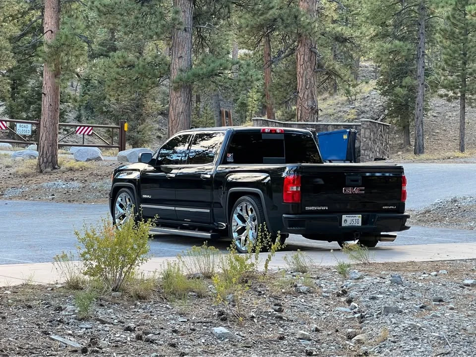 2015 GMC Sierra 4th Gen - Image 2 of 2