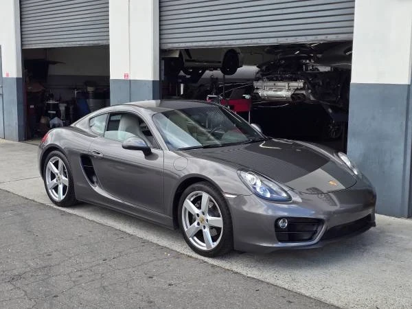 2015 Porsche 981 Cayman - Image 20 of 21