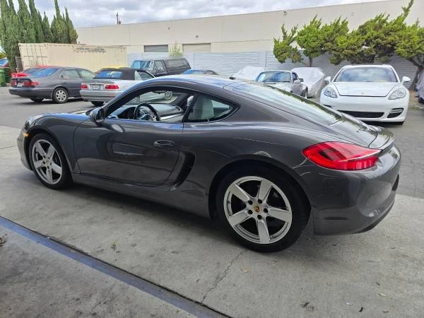 2015 Porsche 981 Cayman - Image 14 of 21