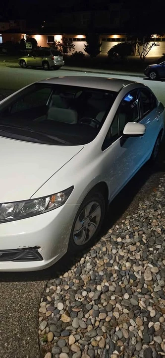 2015 Honda Civic 9th Gen - Image 4 of 9