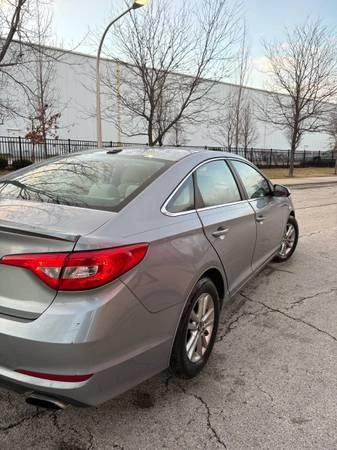 2015 Hyundai Sonata - Image 4 of 11