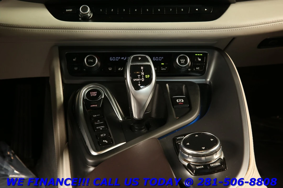 2015 BMW i8 - Image 19 of 21