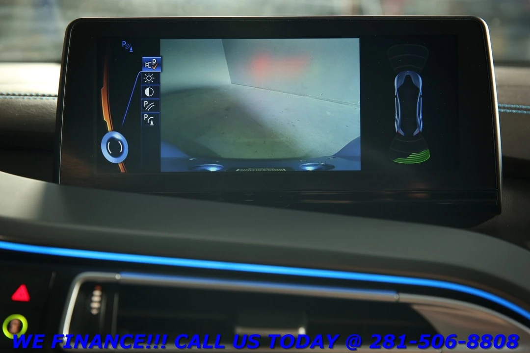 2015 BMW i8 - Image 18 of 21