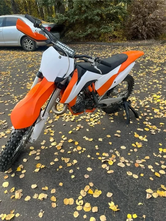 2015 KTM - Image 3 of 7