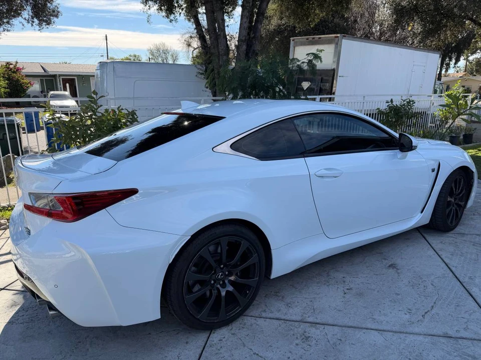 2015 Lexus RC F - Image 13 of 16