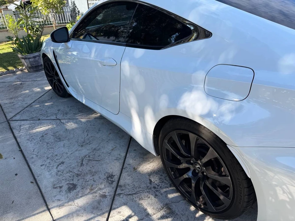 2015 Lexus RC F - Image 15 of 16