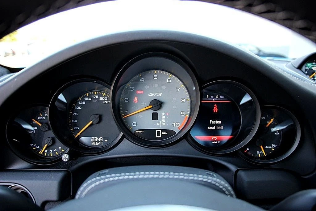 2015 Porsche 991 GT3 - Image 18 of 18