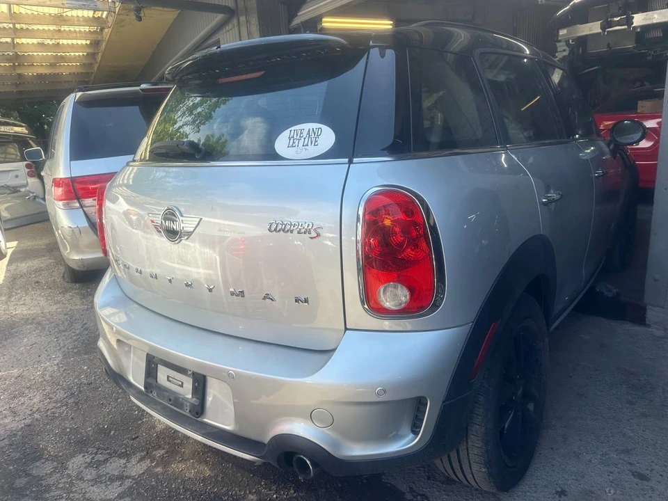 2015 Mini Mini Cooper S 3rd Gen - Image 3 of 9